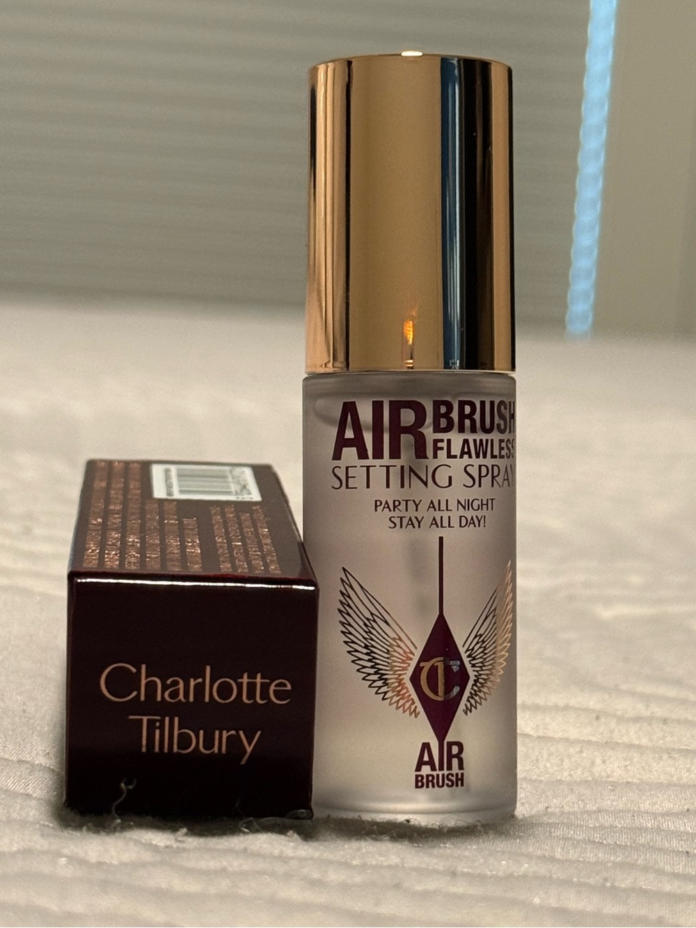 Brand New Travel Size Charlotte Tilbury Airbrush Flawless Setting Spray